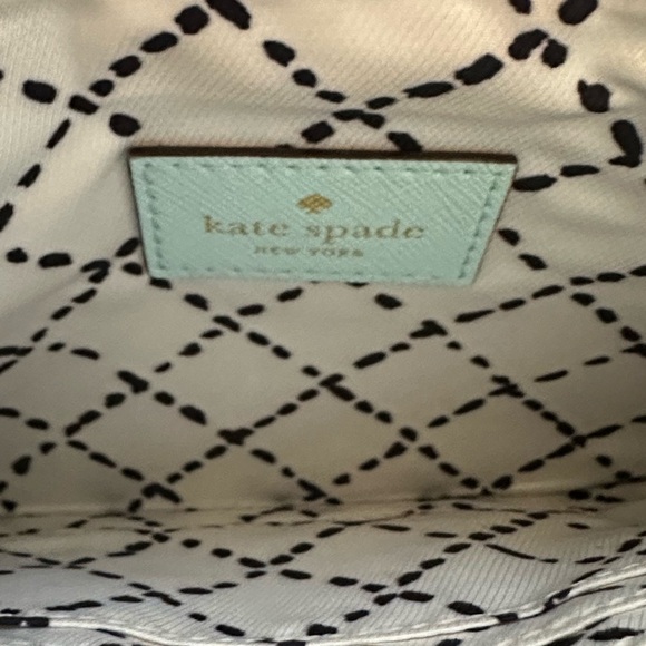 Kate Spade Saffiano leather blue wristlet-EUC - Picture 9 of 12